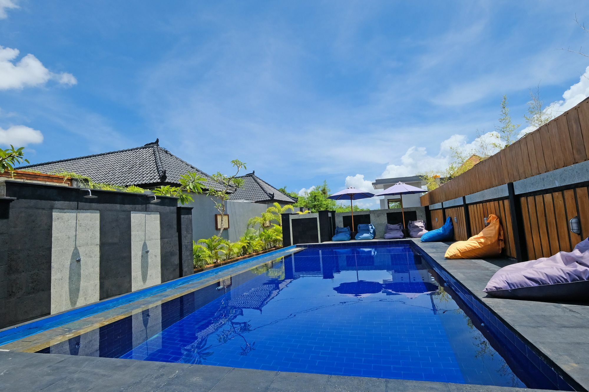 Hotel The Yogasari Seminyak Exterior foto
